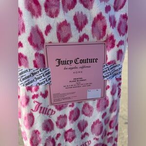 JUICY COUTURE PINK LEOPARD CHEETAH ANIMAL PRINT VELVET SOFT THROW BLANKET